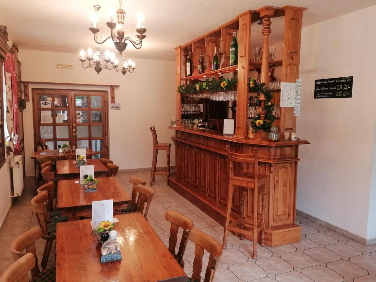 Hotylek Na Myte Hotel Harrachov Kültér fotó